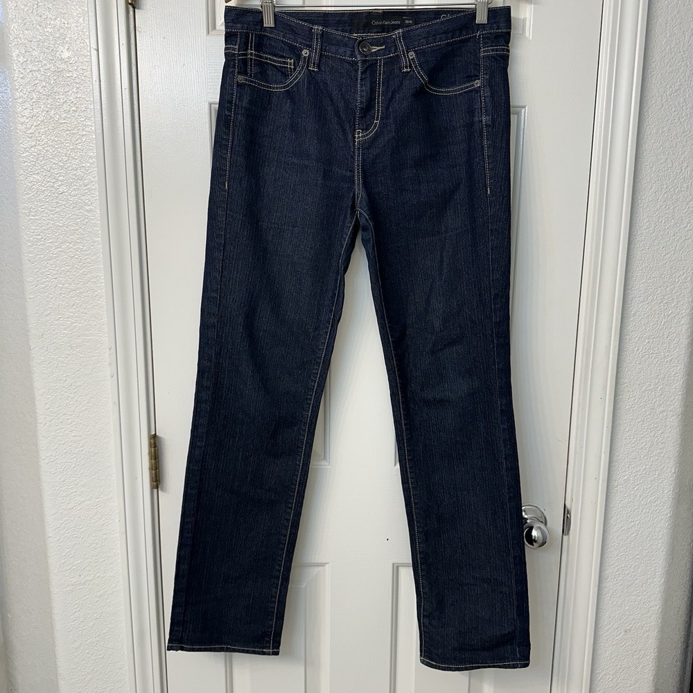 Calvin Klein Womens 10 Skinny Straight Denim Jeans